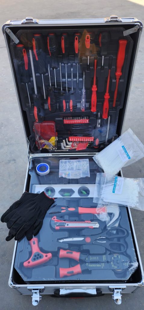 ארגז כלים על גלגלים